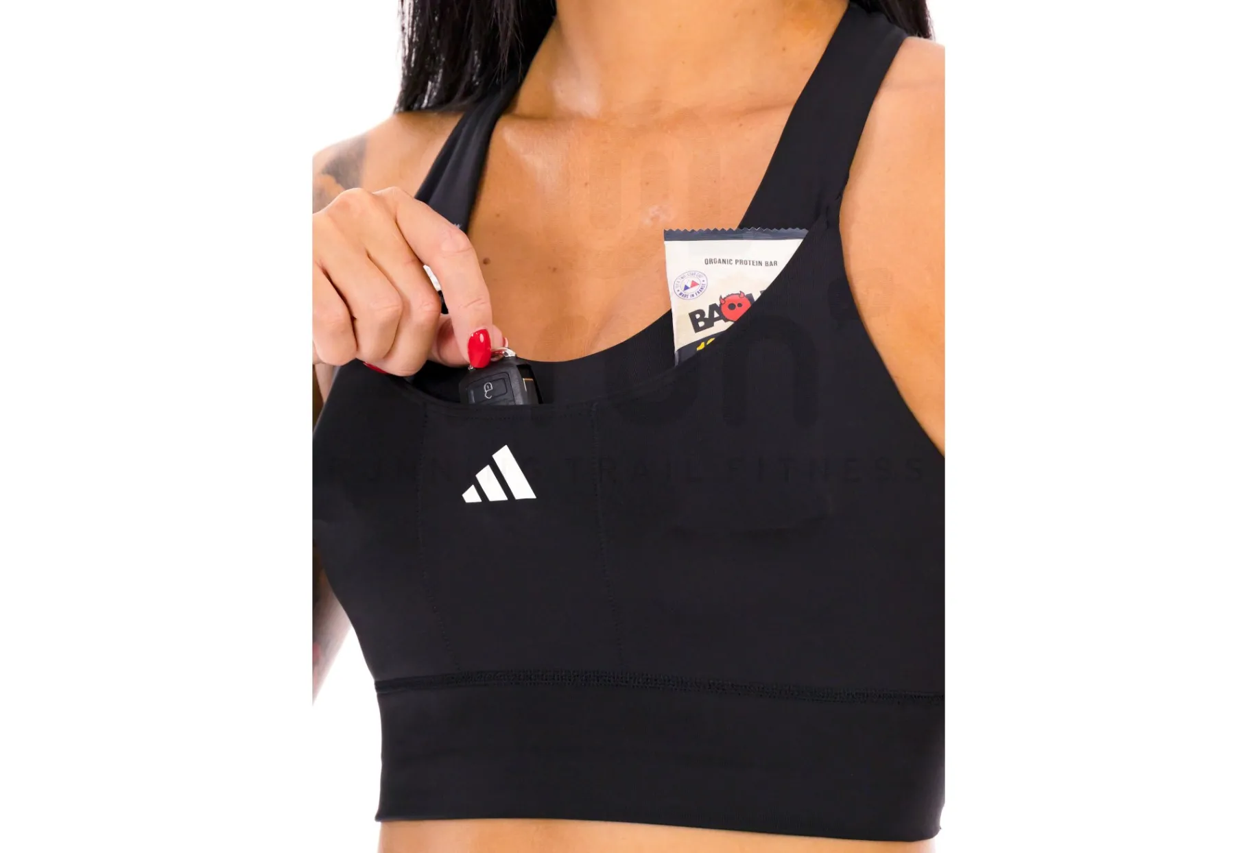 adidas Run Pocket