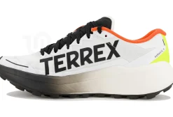 adidas Terrex Agravic 4