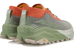 Altra Olympus 275