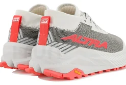 Altra Olympus 275