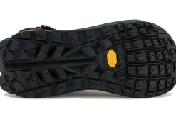 Altra Olympus 6 Hike Mid Gore-Tex