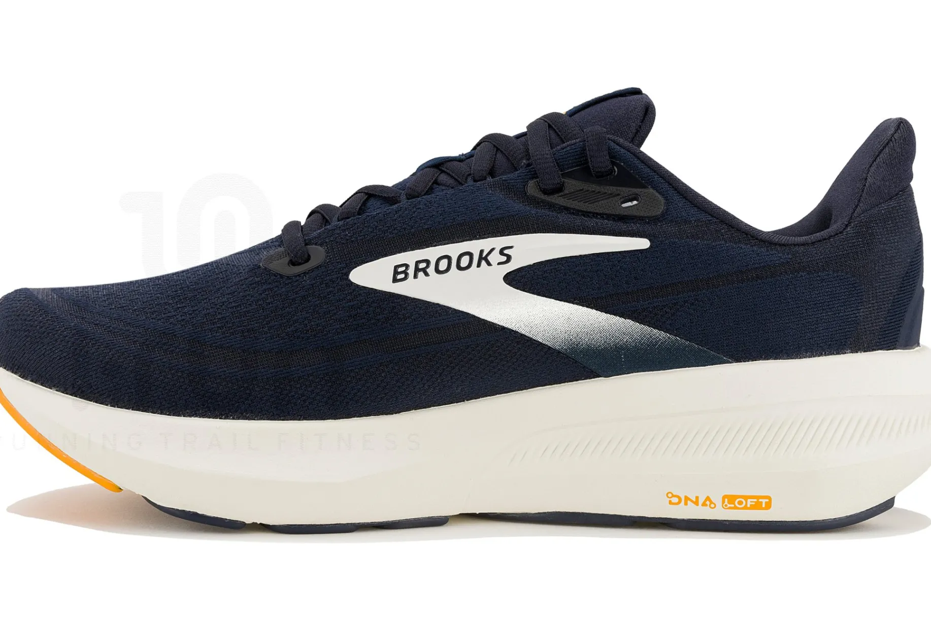 Brooks Revel 9