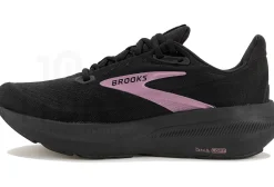 Brooks Revel 9