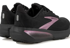Brooks Revel 9