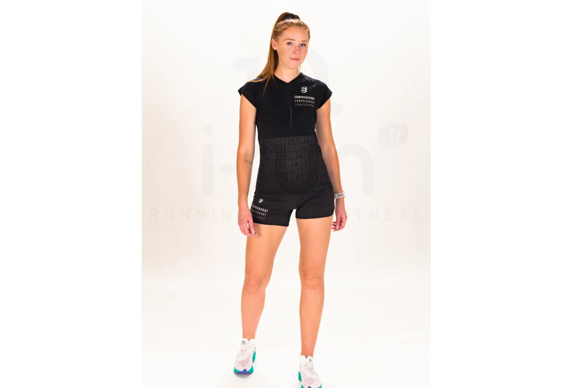 Compressport sobrepantalón corto Performance Black Edition 2023