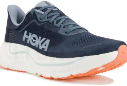 Hoka One One Arahi 9