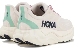 Hoka One One Arahi 8