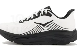 Hoka One One Clifton 11