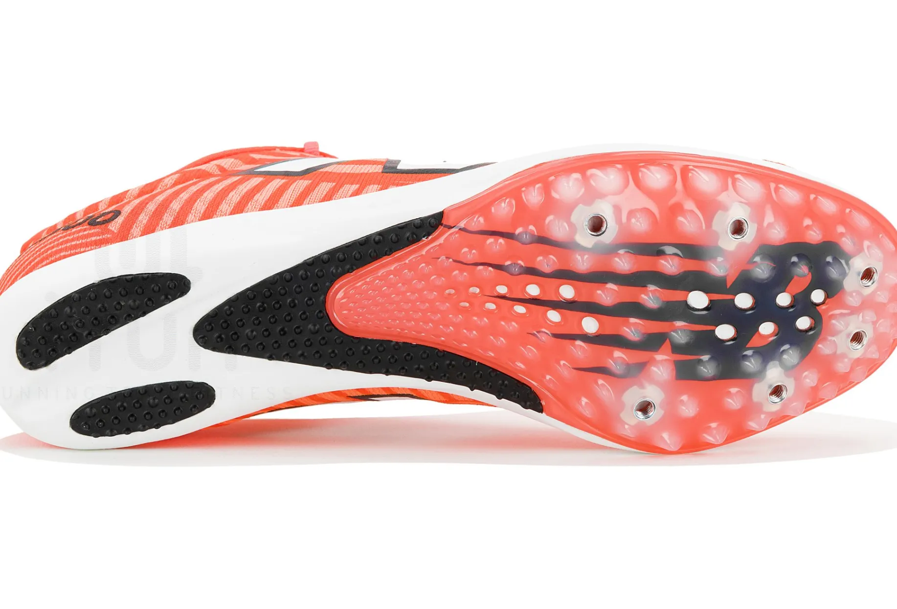 New Balance FuelCell MD500 V9
