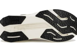 New Balance FuelCell Propel V5 M