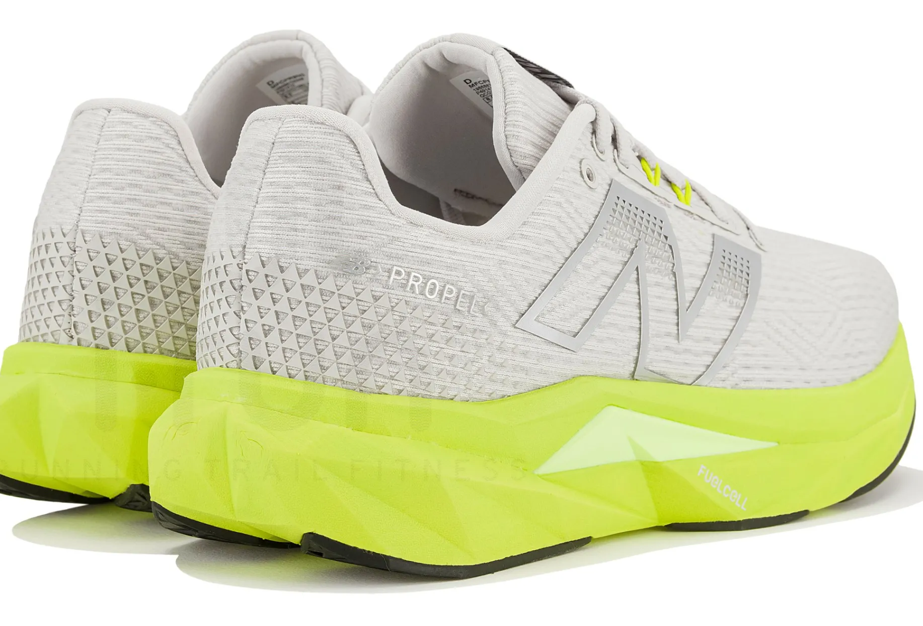 New Balance FuelCell Propel V5 M