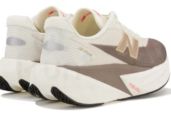 New Balance FuelCell Rebel V5