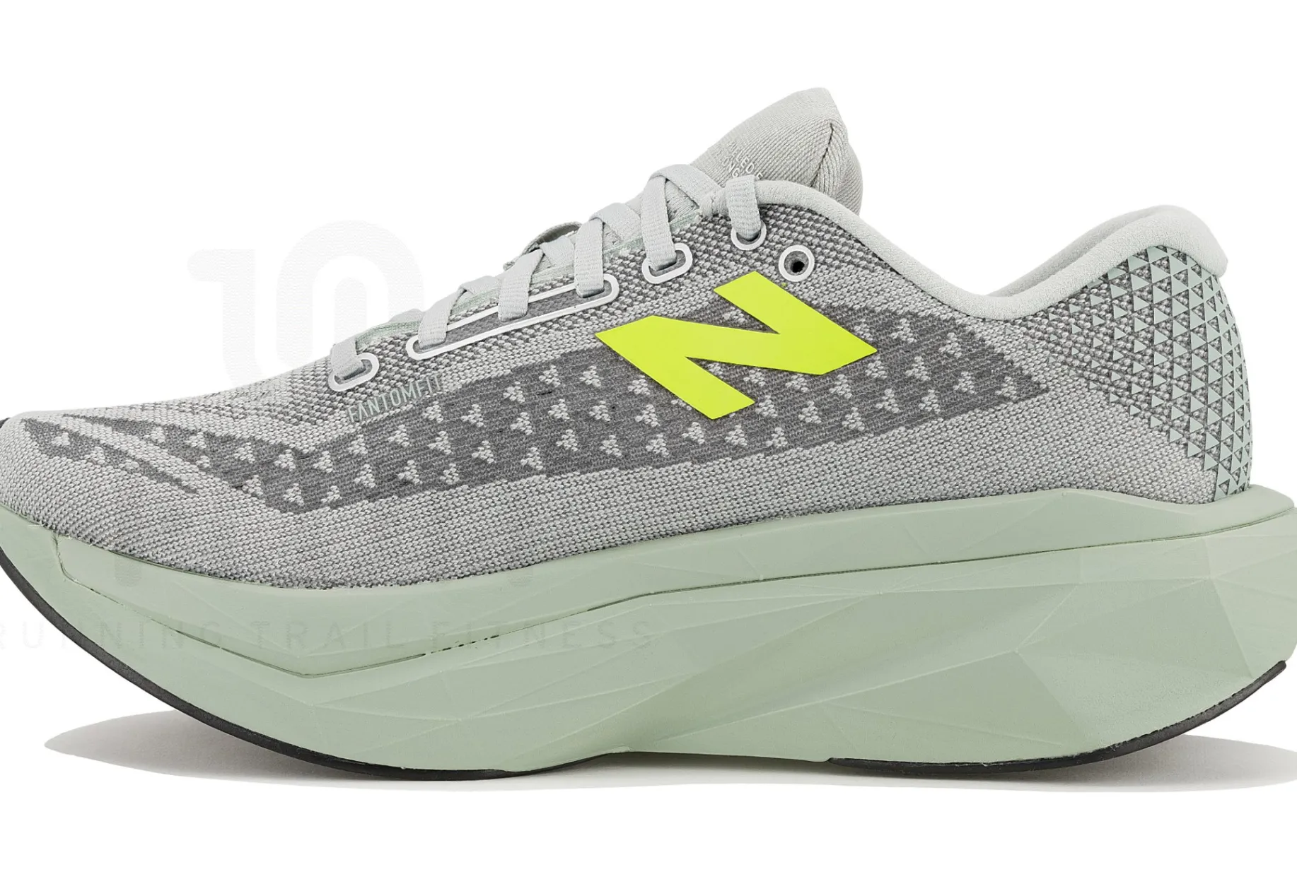 New Balance FuelCell SuperComp Trainer V3