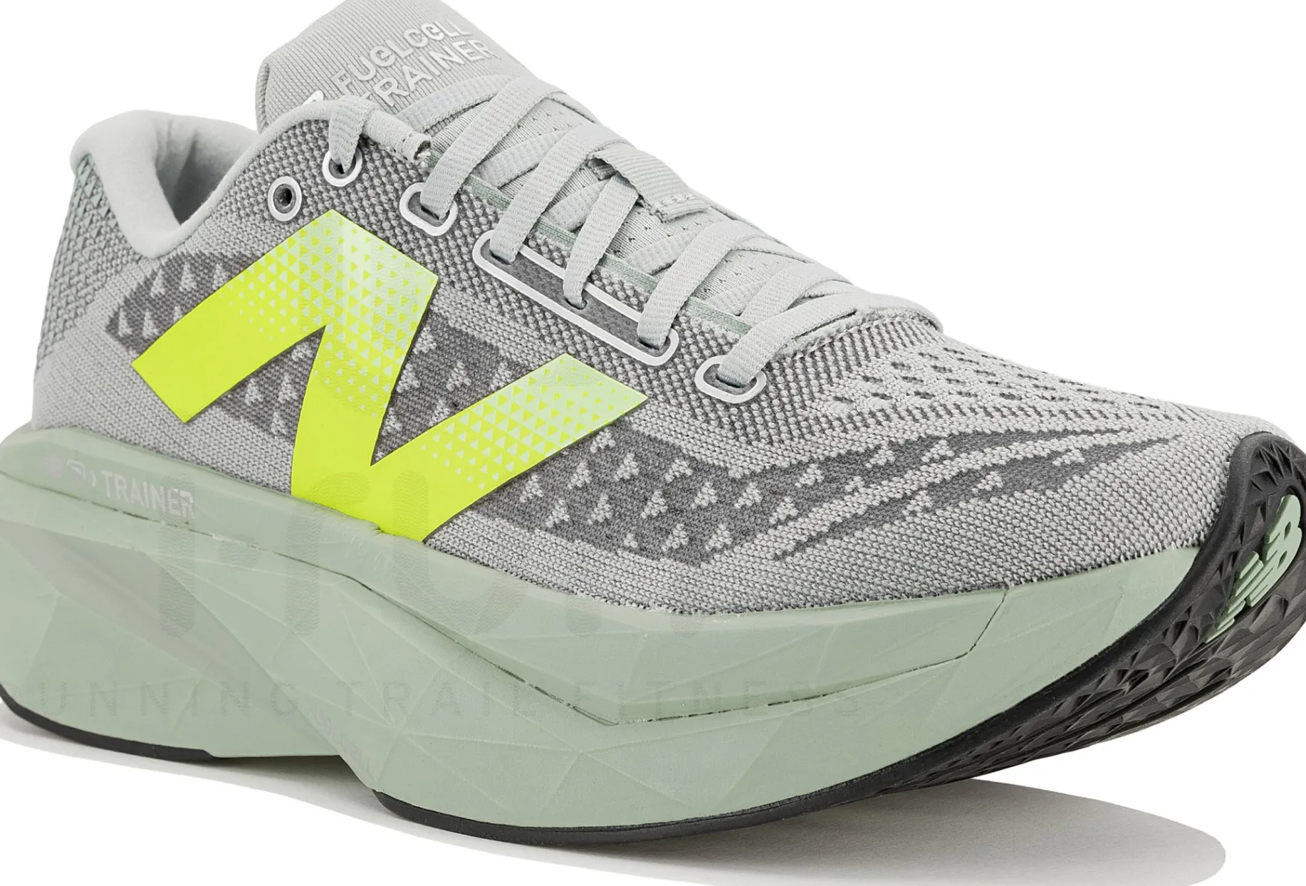 New Balance FuelCell SuperComp Trainer V3