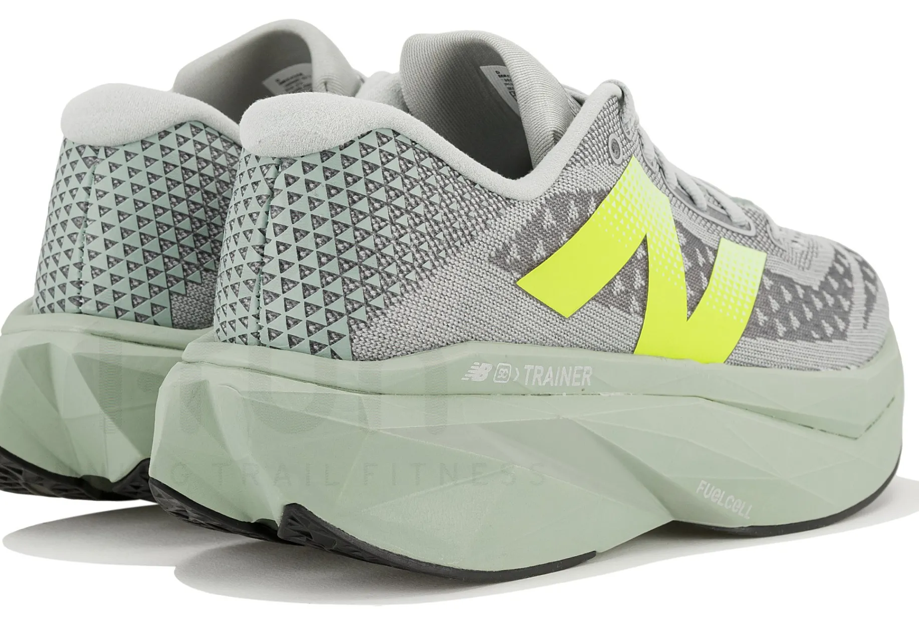 New Balance FuelCell SuperComp Trainer V3