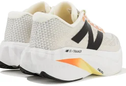 New Balance FuelCell SuperComp Trainer V3
