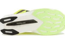 New Balance FuelCell SuperComp Pacer V2