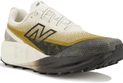 New Balance FuelCell SuperComp Trail V2