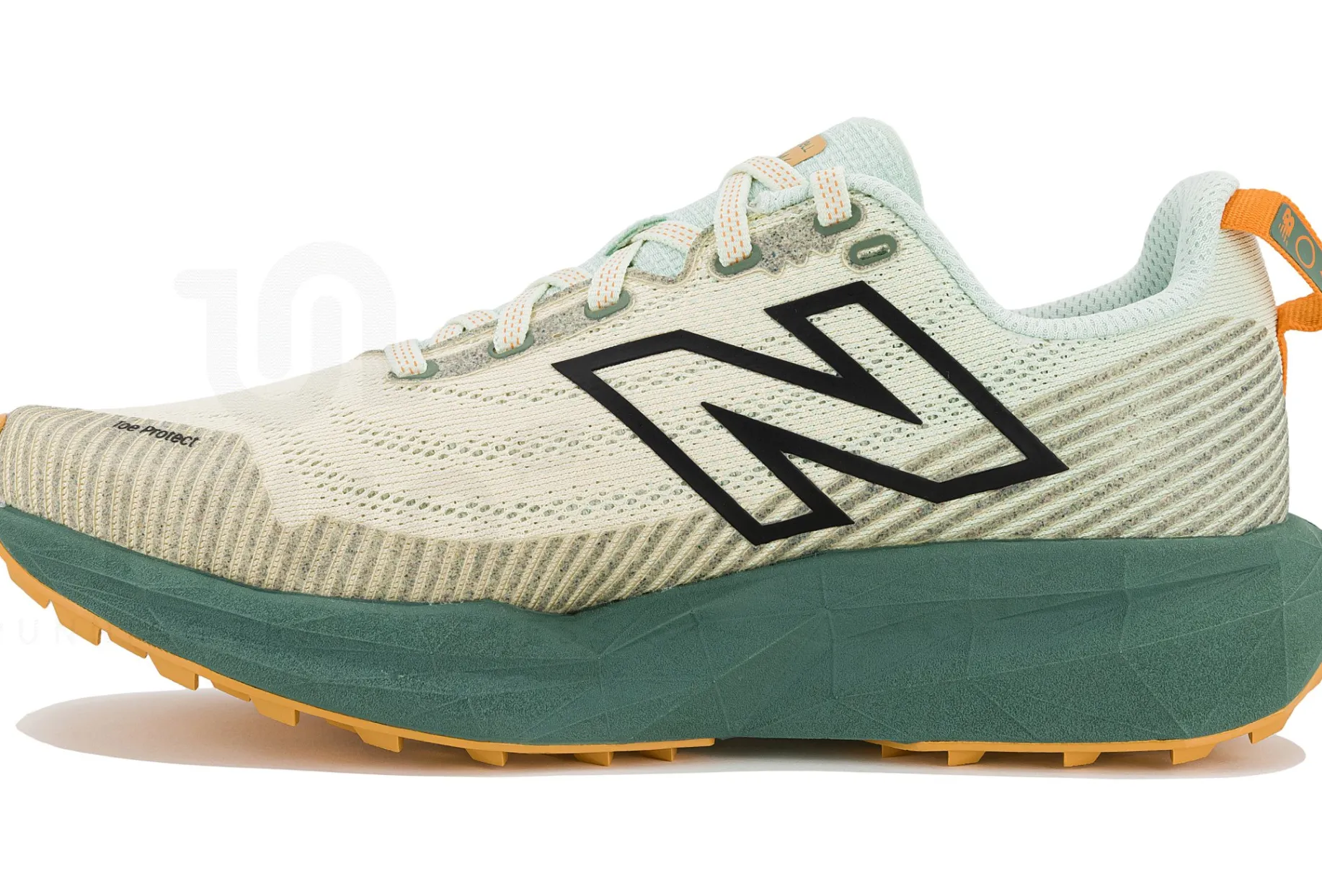 New Balance FuelCell Venym