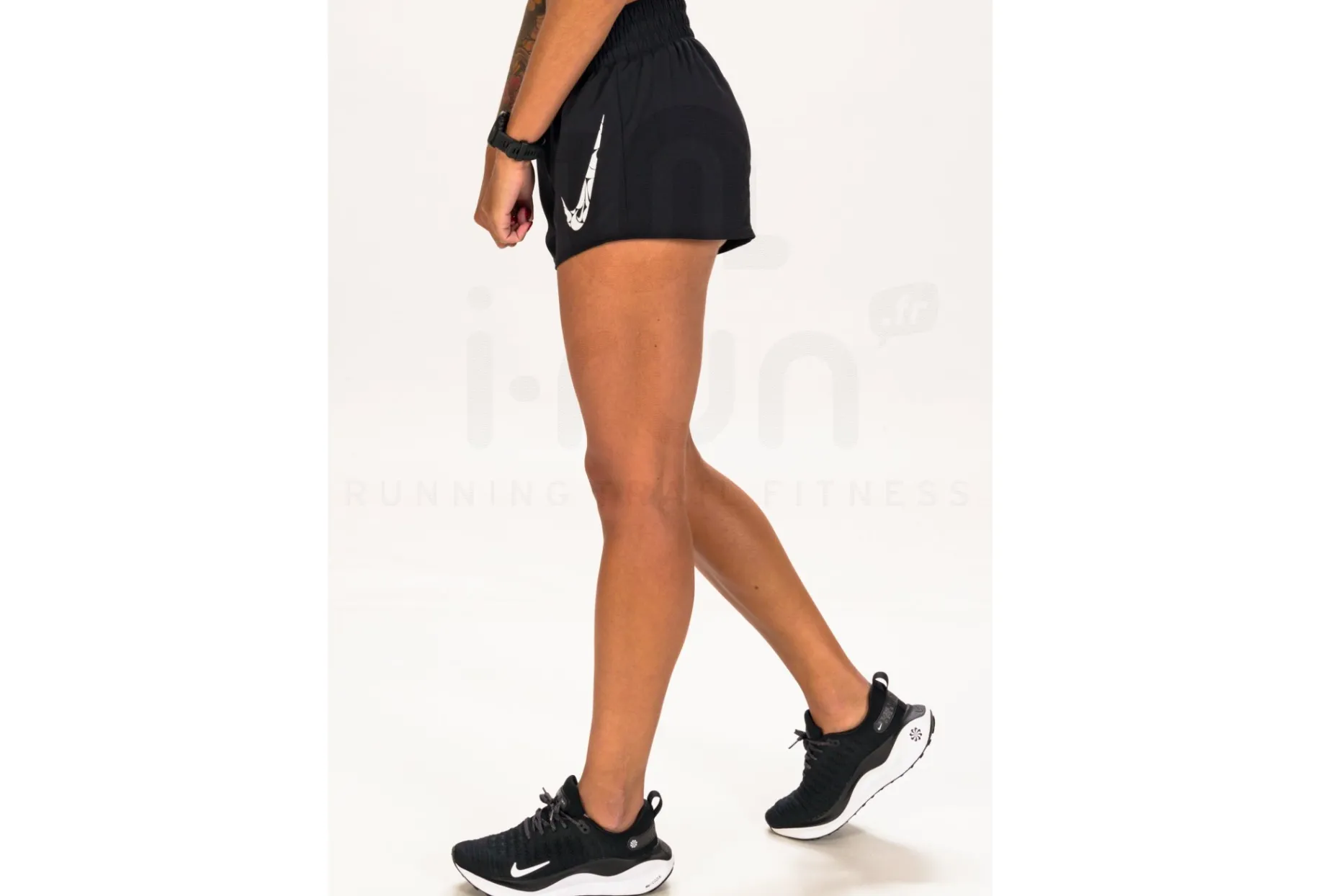 Nike One Swoosh