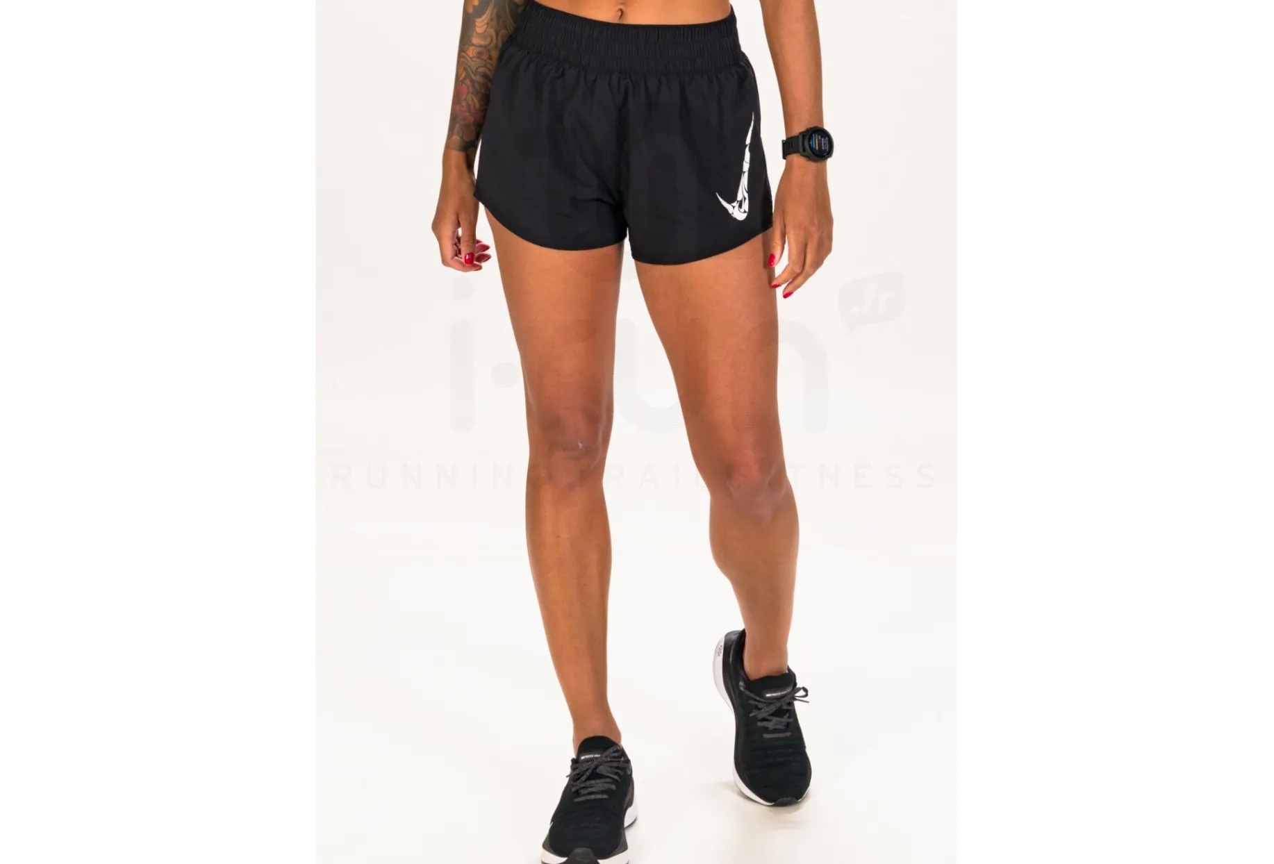 Nike One Swoosh