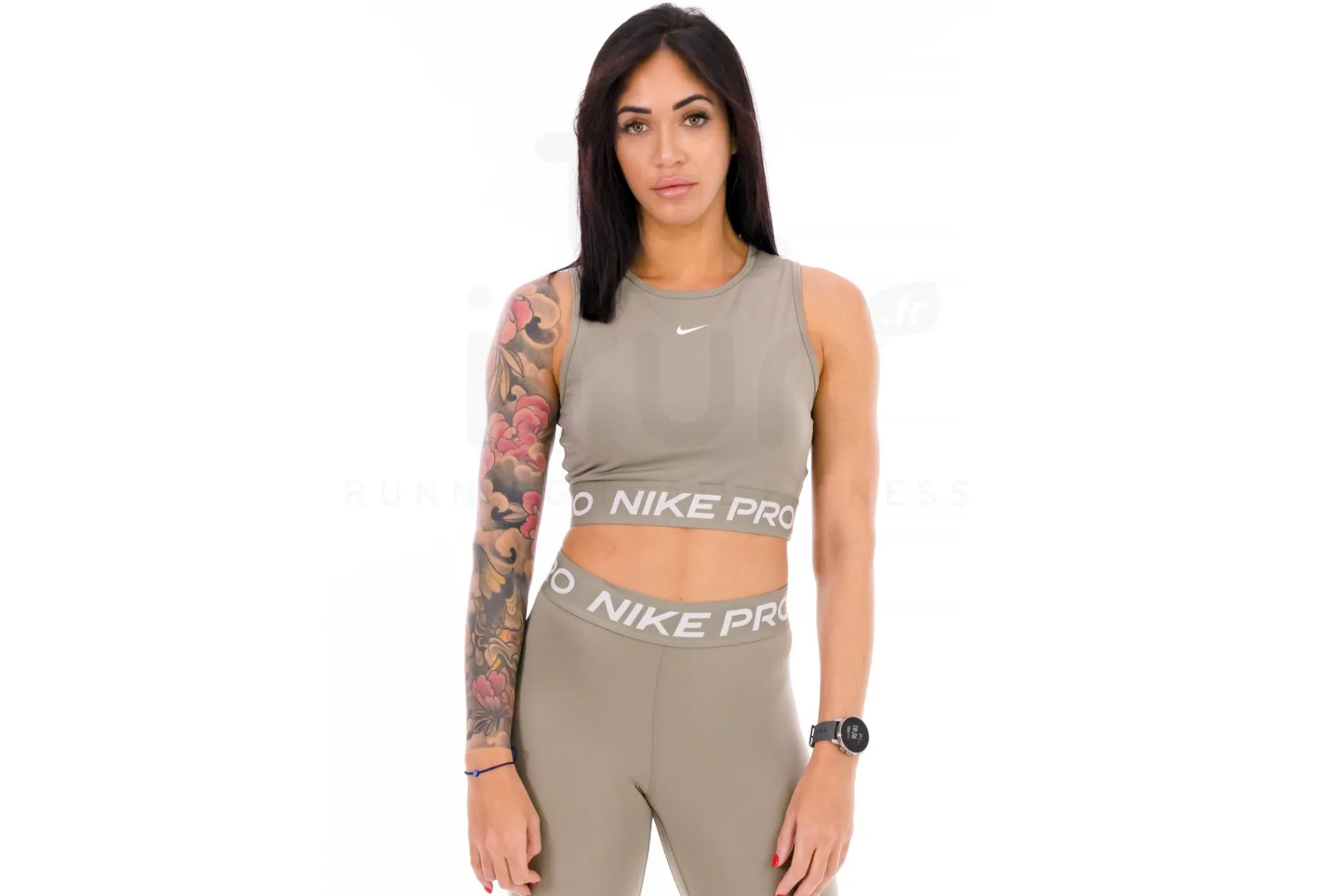Nike Pro 365