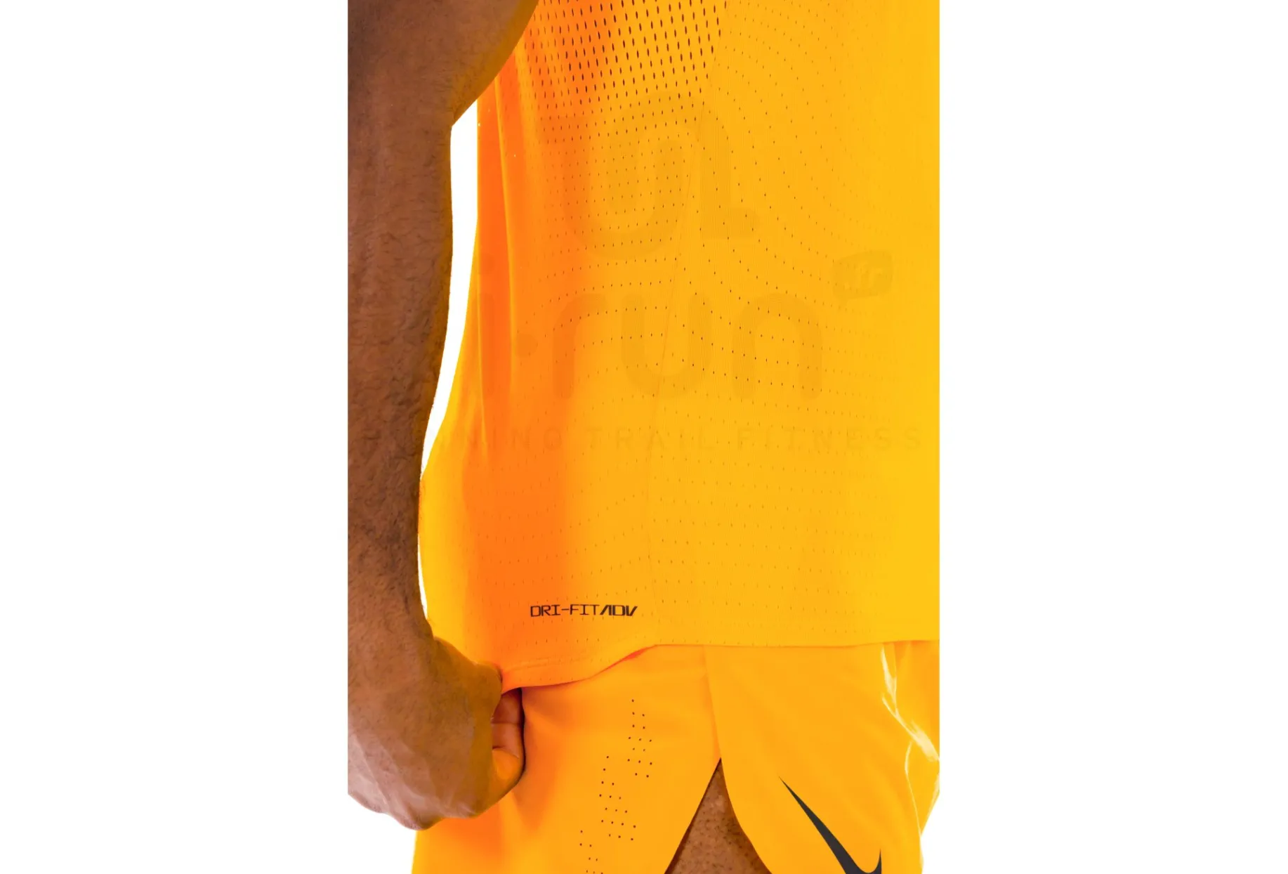 Nike camiseta de tirantes Dri-Fit ADV AeroSwift