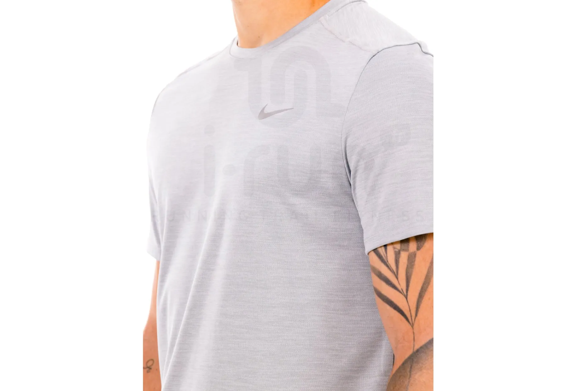 Nike camiseta manga corta Dri-Fit UV Miler