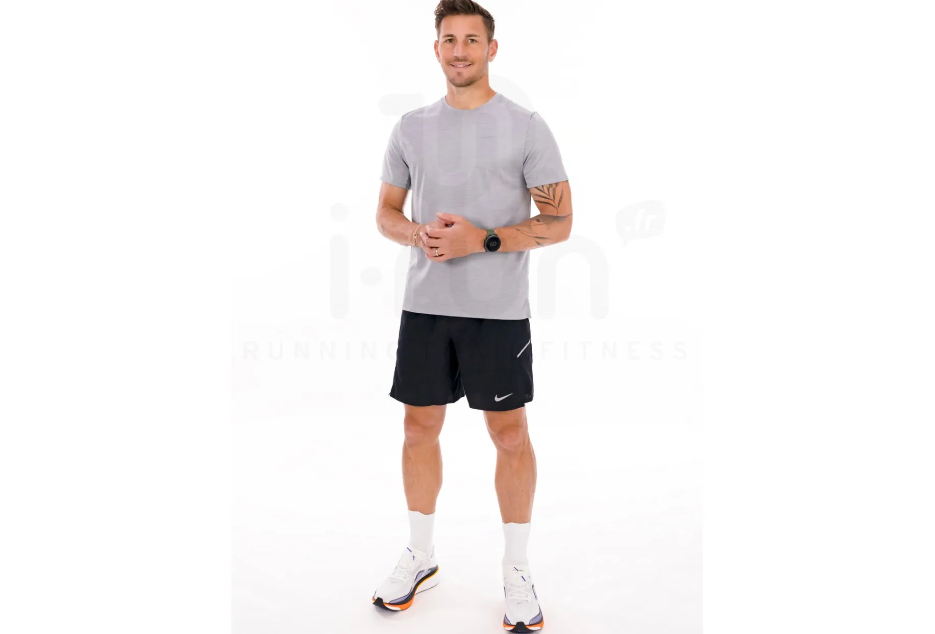 Nike camiseta manga corta Dri-Fit UV Miler