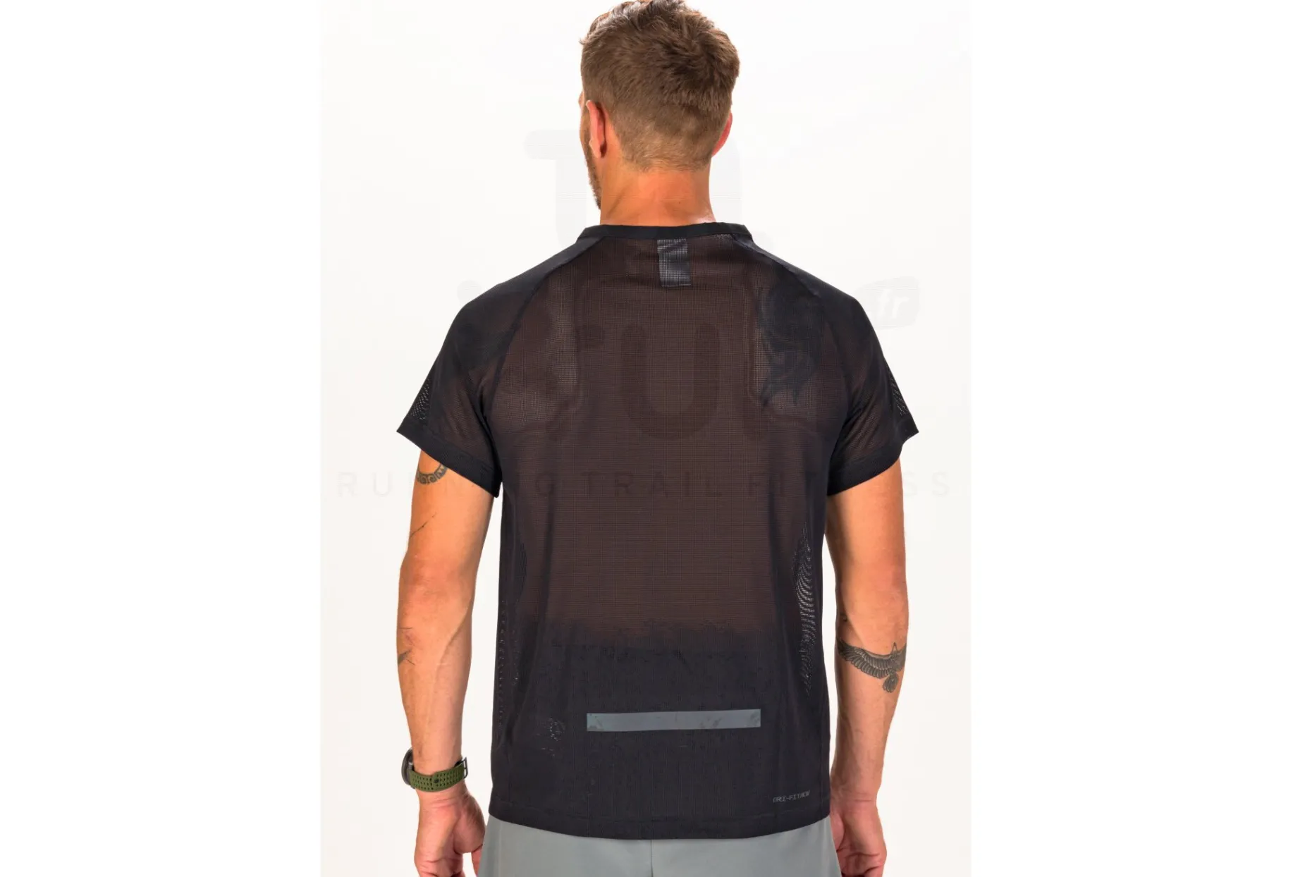 Nike camiseta manga corta Dri-Fit ADV Run Division TechKnit