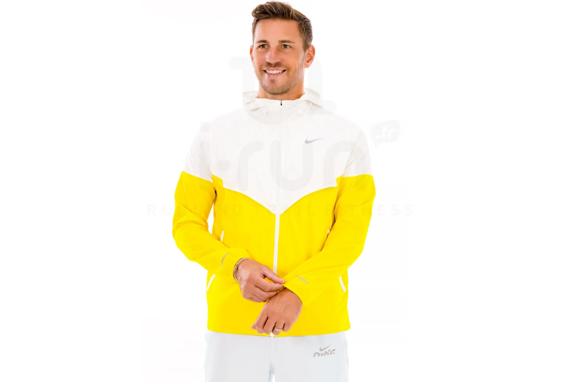 Nike chaqueta Impossibly Light Windrunner