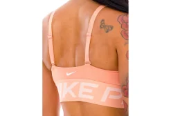 Nike Indy Plunge