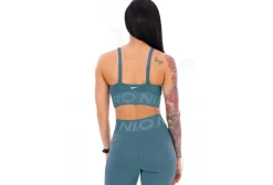 Nike Indy Plunge