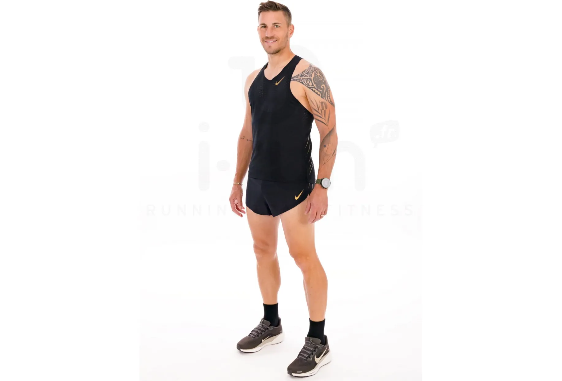 Nike pantalón corto AeroSwift Jakob