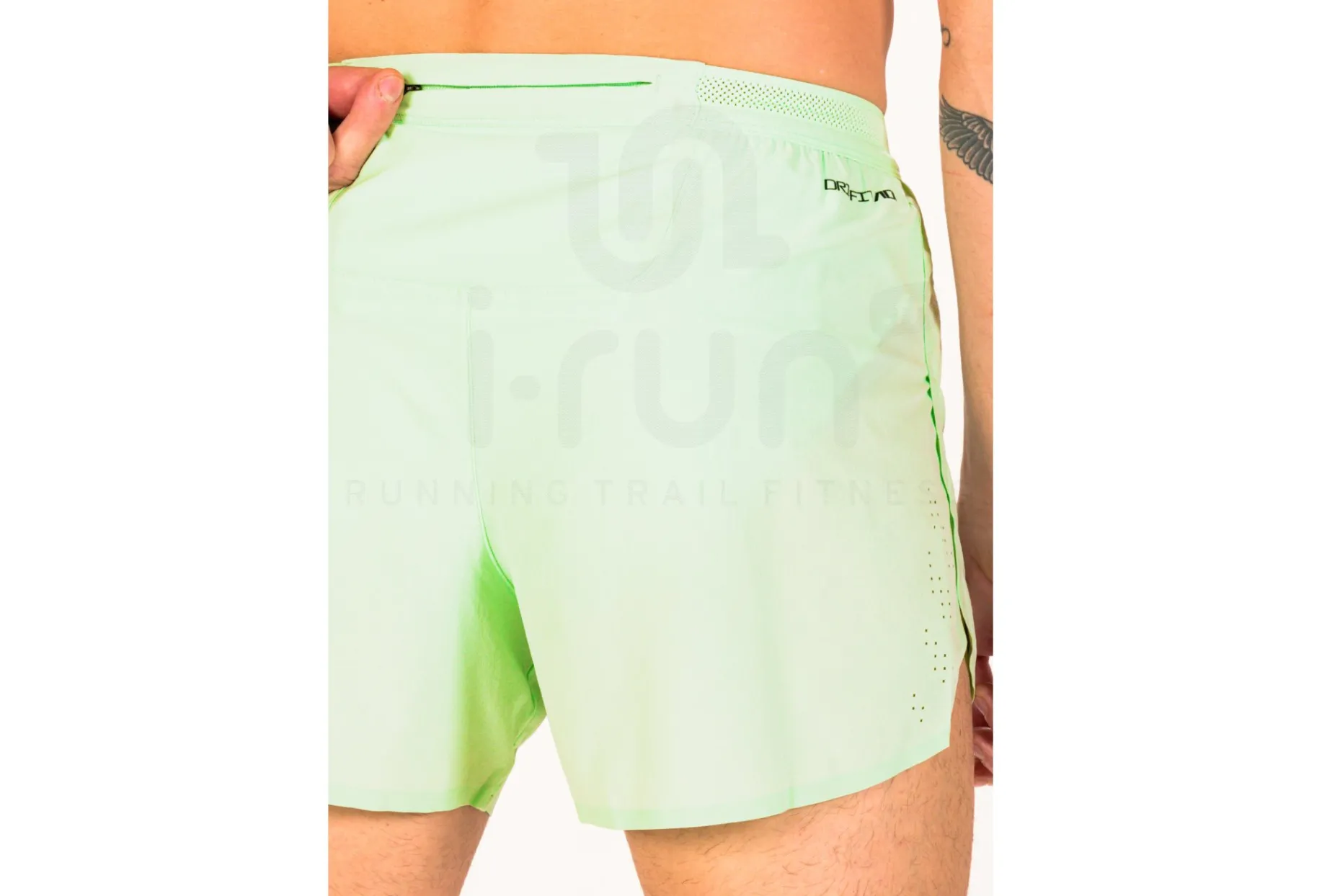 Nike pantalón corto Aeroswift