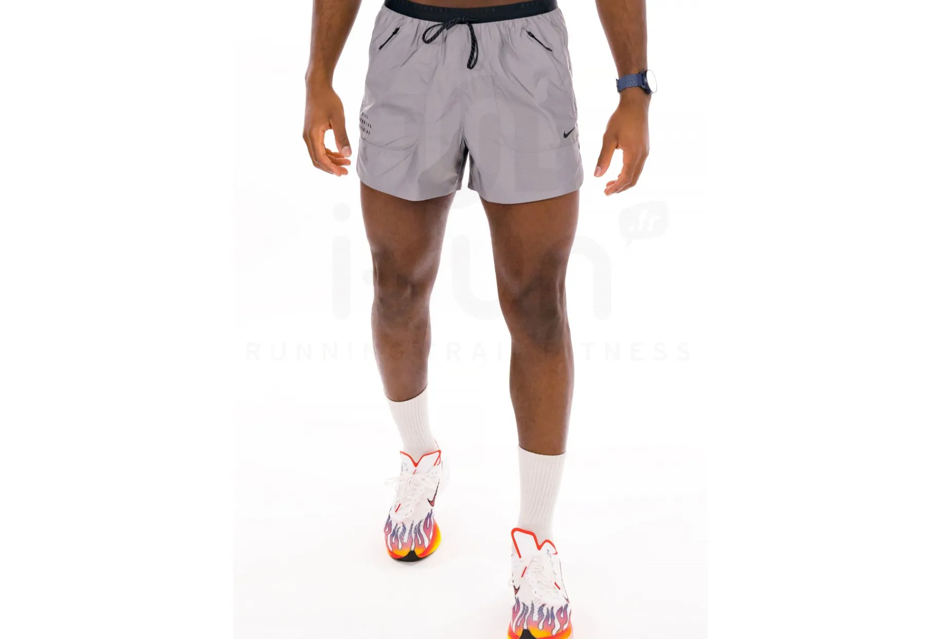 Nike pantalón corto Nike Run Division 2 en 1 10 cm