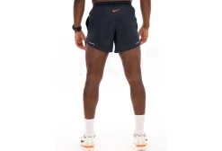 Nike pantalón corto Nike Stride Run Energy 13 cm