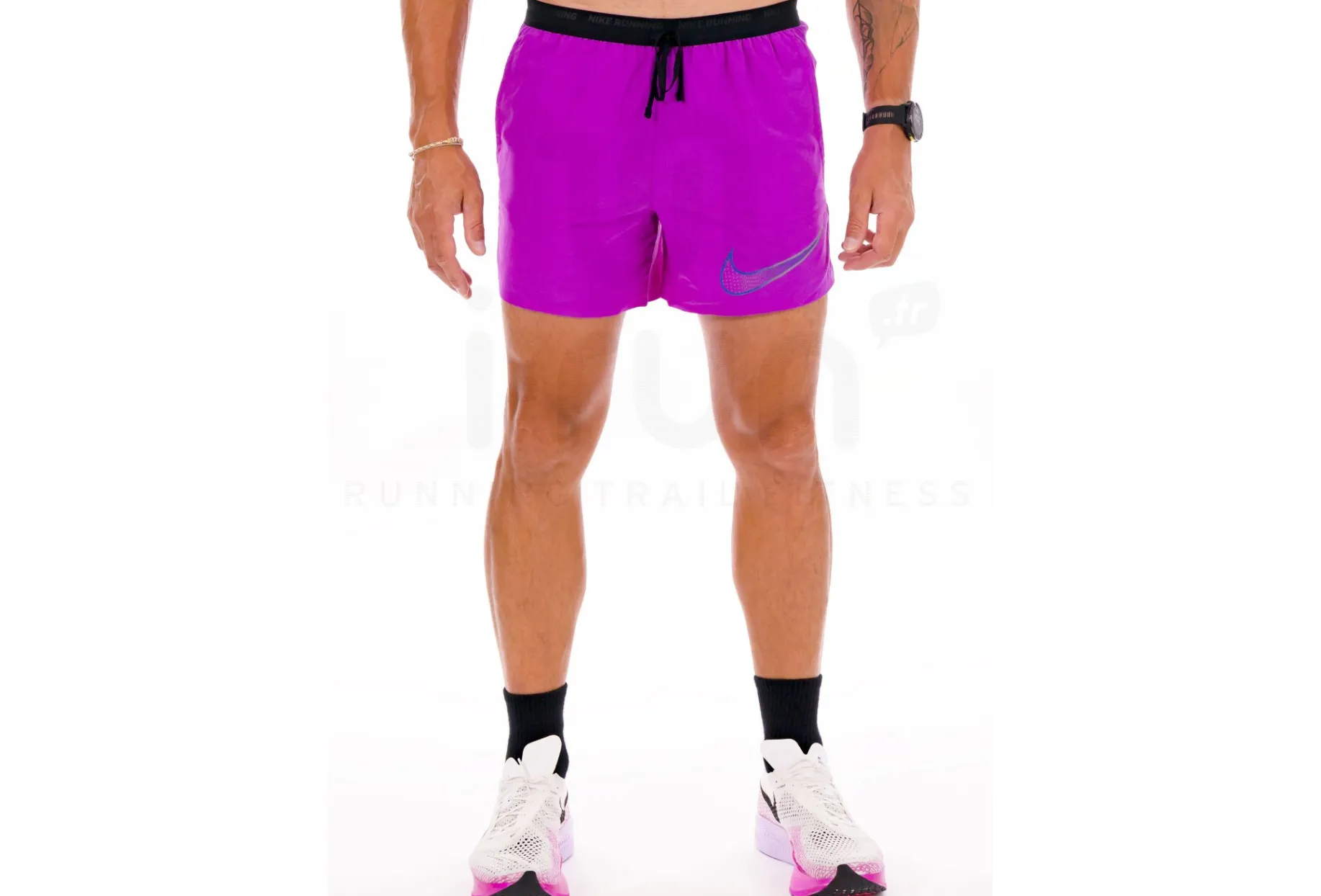 Nike pantalón corto Nike Stride Run Energy 13 cm