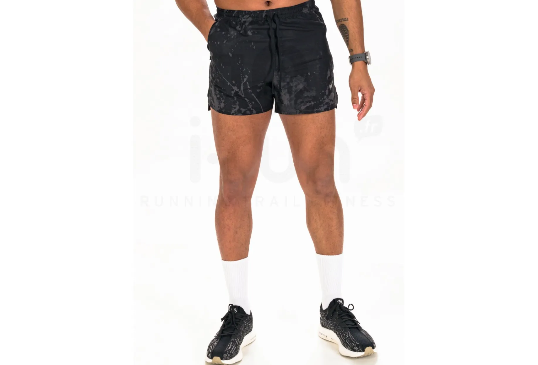 Nike pantalón corto Run Division Stride