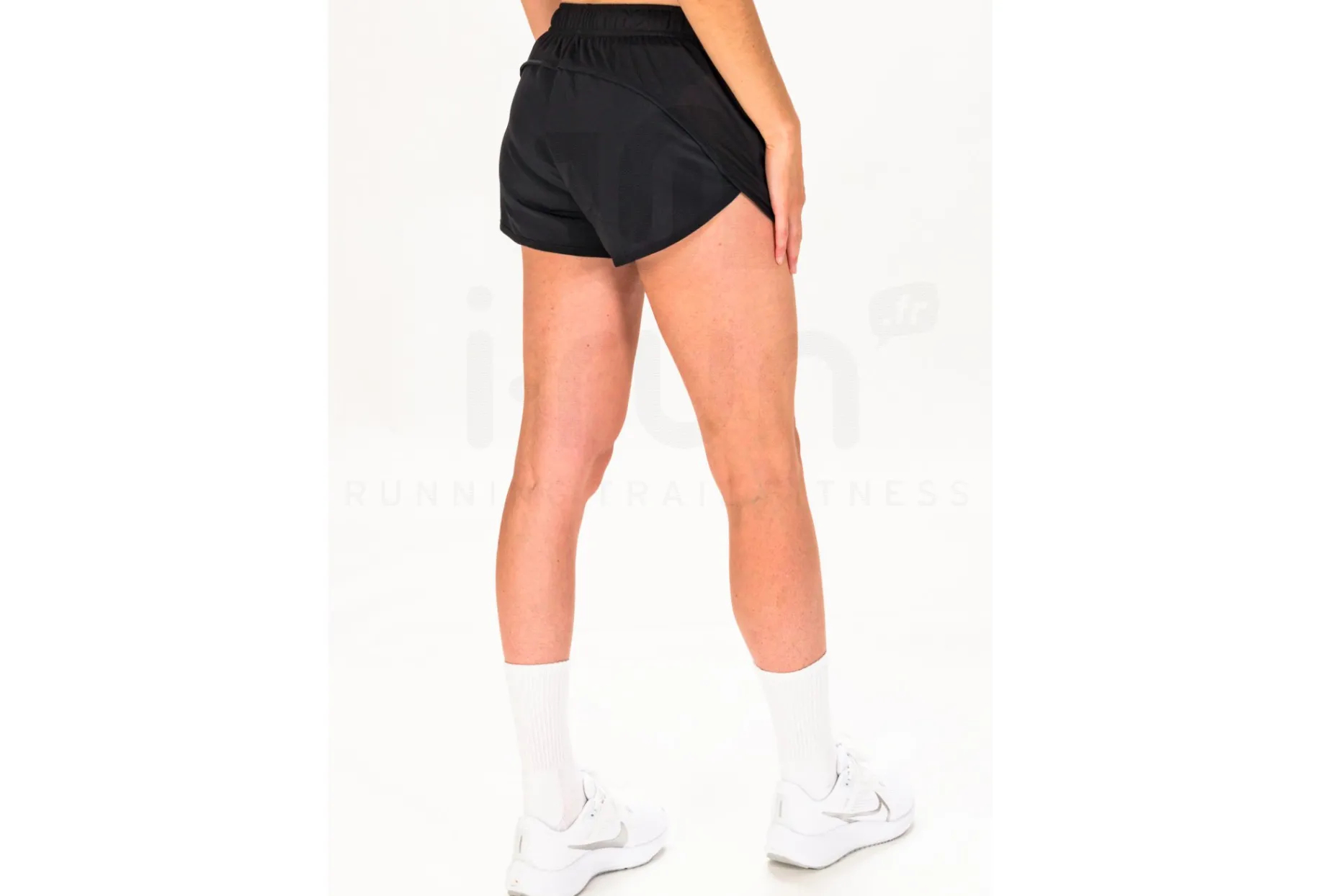 Nike pantalón corto Tempo Race