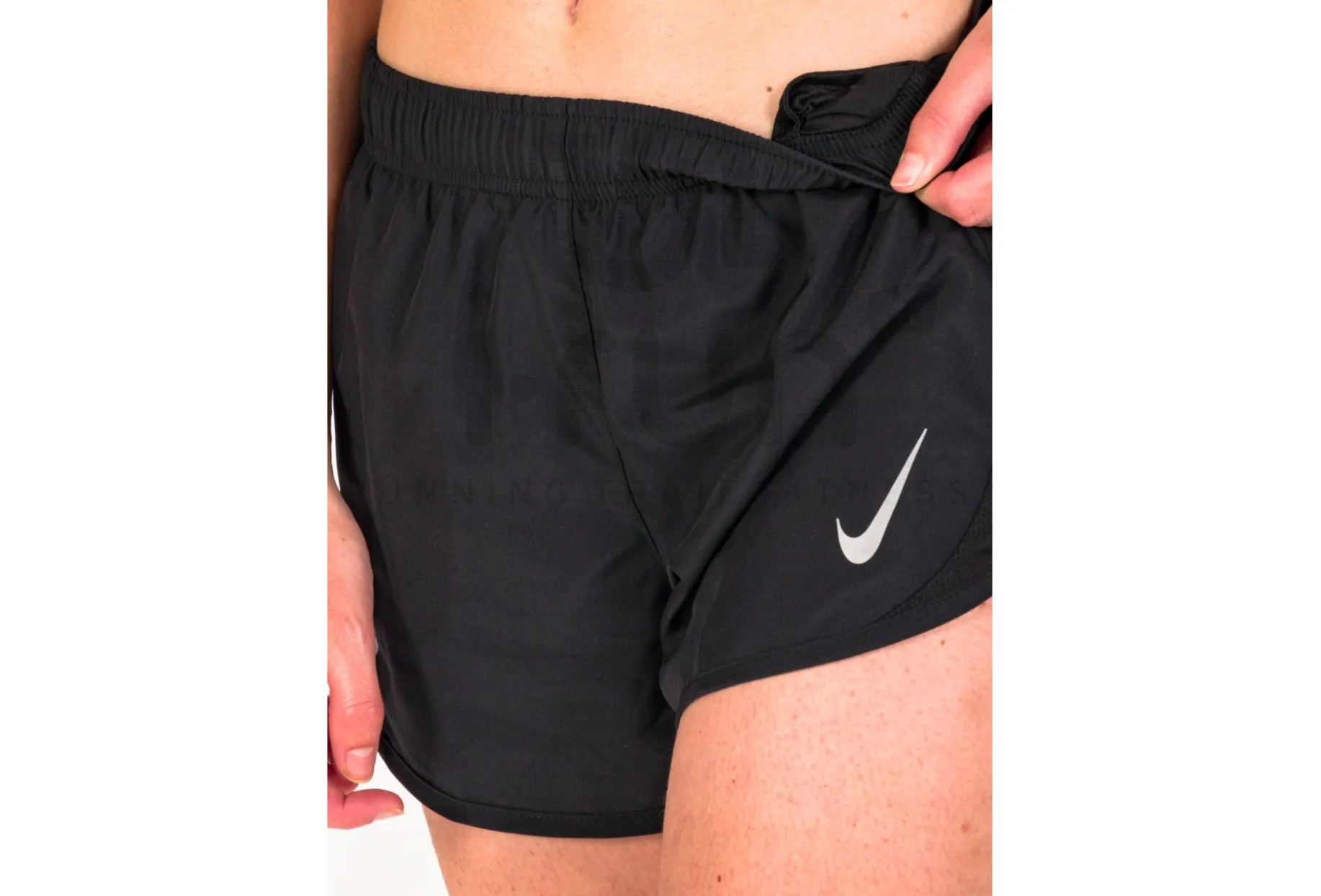 Nike pantalón corto Tempo Race