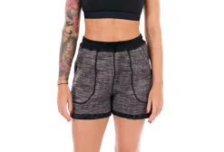 Nike pantalón corto Therma-Fit Luxe