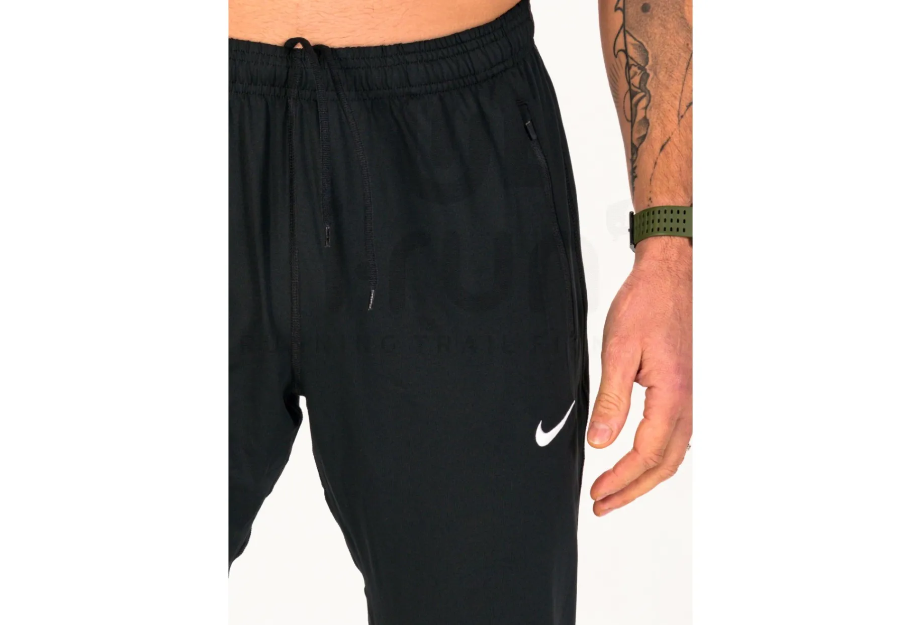 Nike pantalón Dry Element