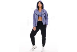 Nike pantalón Tech Fleece