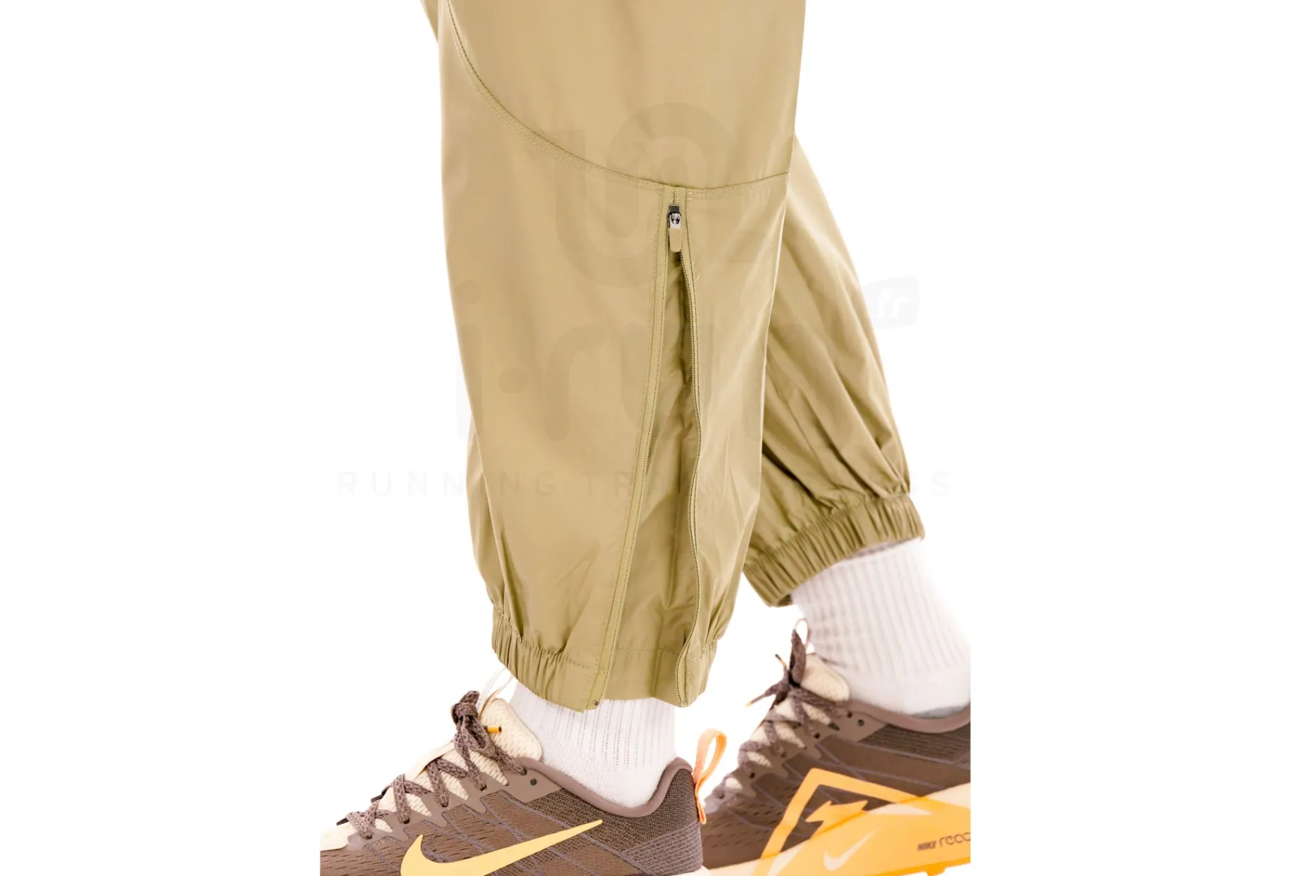 Nike pantalón Trail Repel