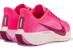 Nike Pegasus Plus