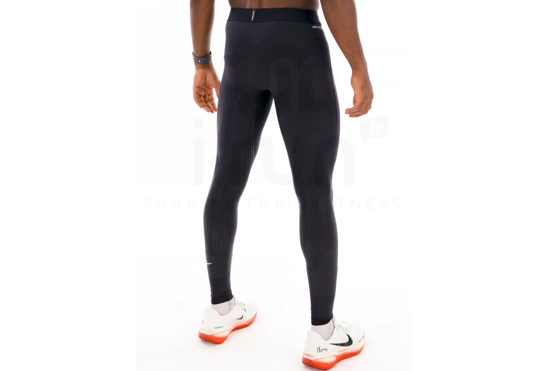 Nike Pro Recovery