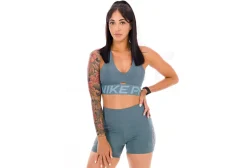 Nike Pro Sculpt