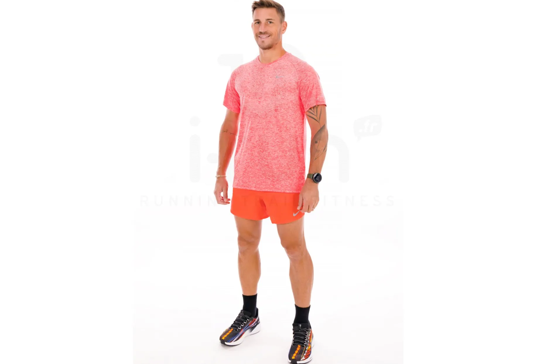 Nike Stride Perforated