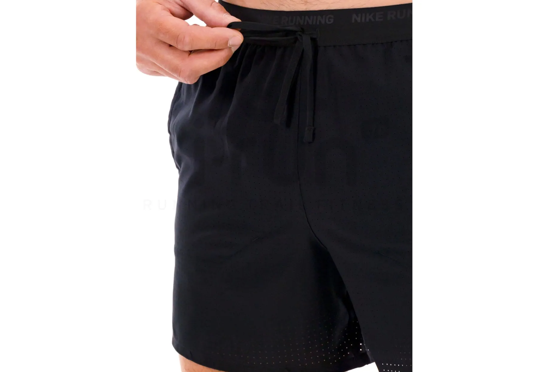 Nike Stride Perforated